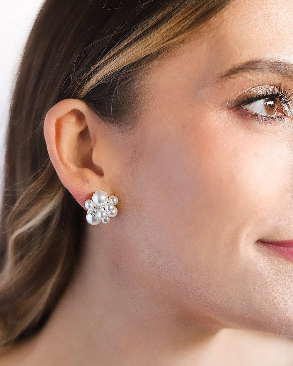 Dareth Colburn Designs - Wholesale Knopjes/oorstekers - Georgina oorbellen met parels2