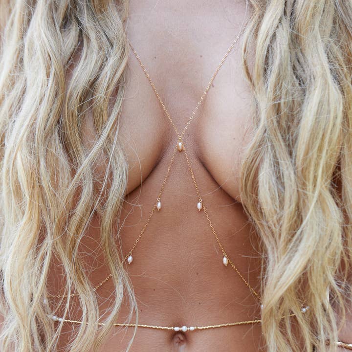 Apsara Jewels - Wholesale Face/Body Chain - Gold body chain - pink pearlescent beads0