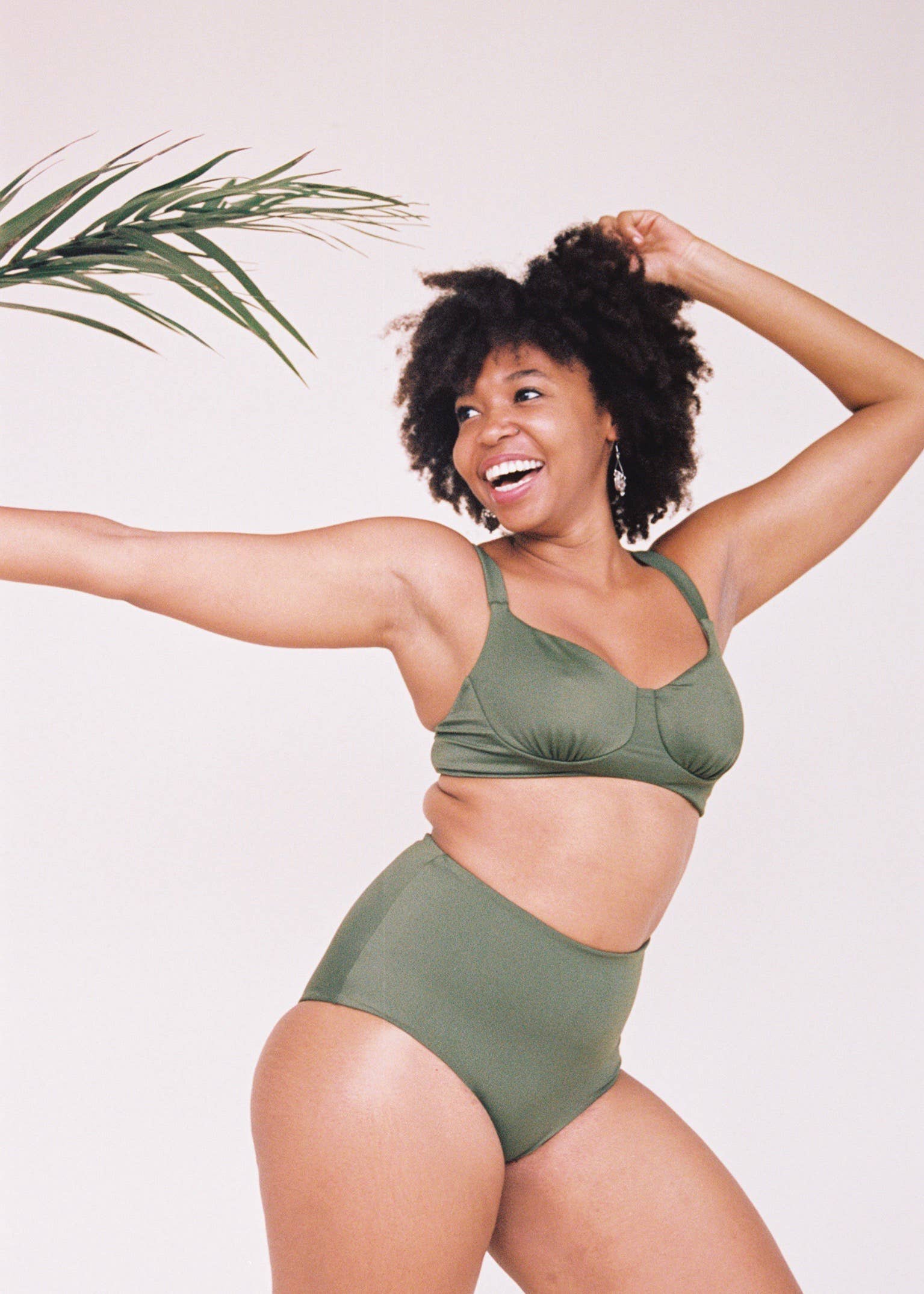 Kitty and Vibe - Wholesale Swim Top - Women's - Underwire Top - Olive