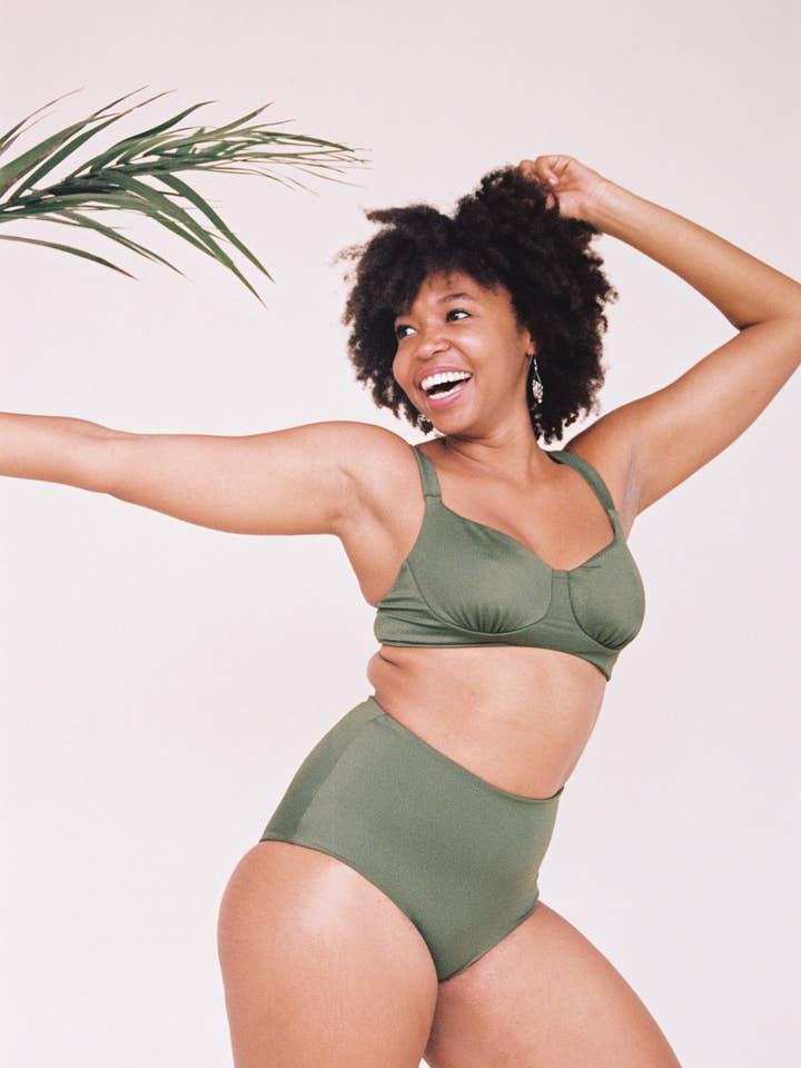 Kitty and Vibe - Wholesale Swim Top - Women's - Underwire Top - Olive0