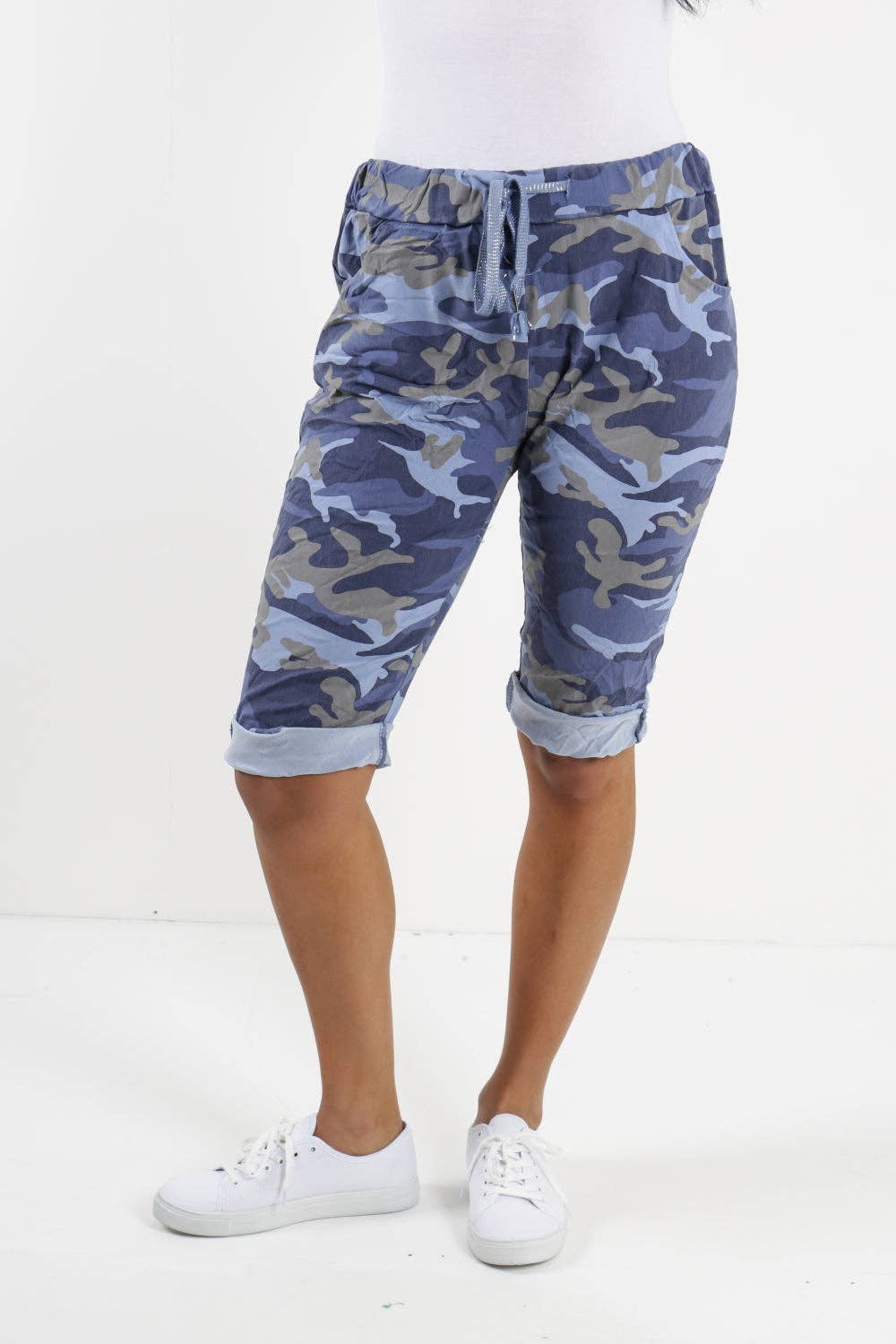 Miss Bold – wholesale Shorts – Women’s – Italian Camouflage Magic Chino Shorts13