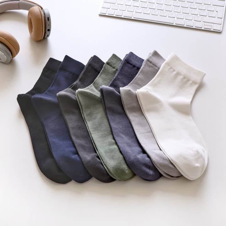 Calzini da uomo in cotone traspirante alla caviglia - Leggeri e morbidi per la vendita all'ingrosso da parte di Happy Knits