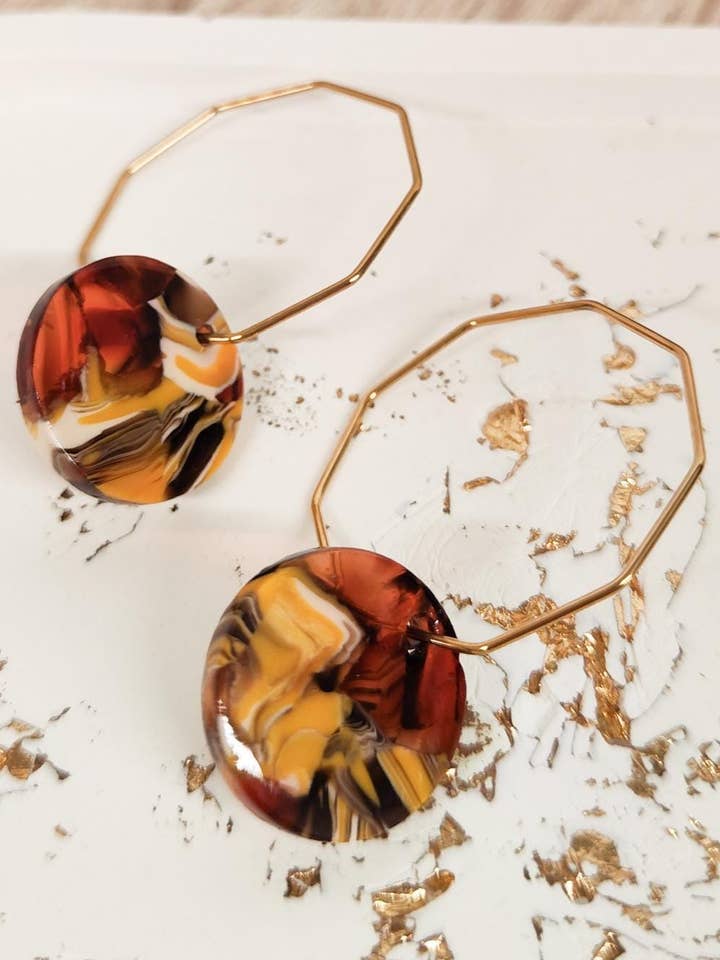 Creole Hexa Mira - guldfärgade fyrkantiga creoler för wholesale av afHandmade