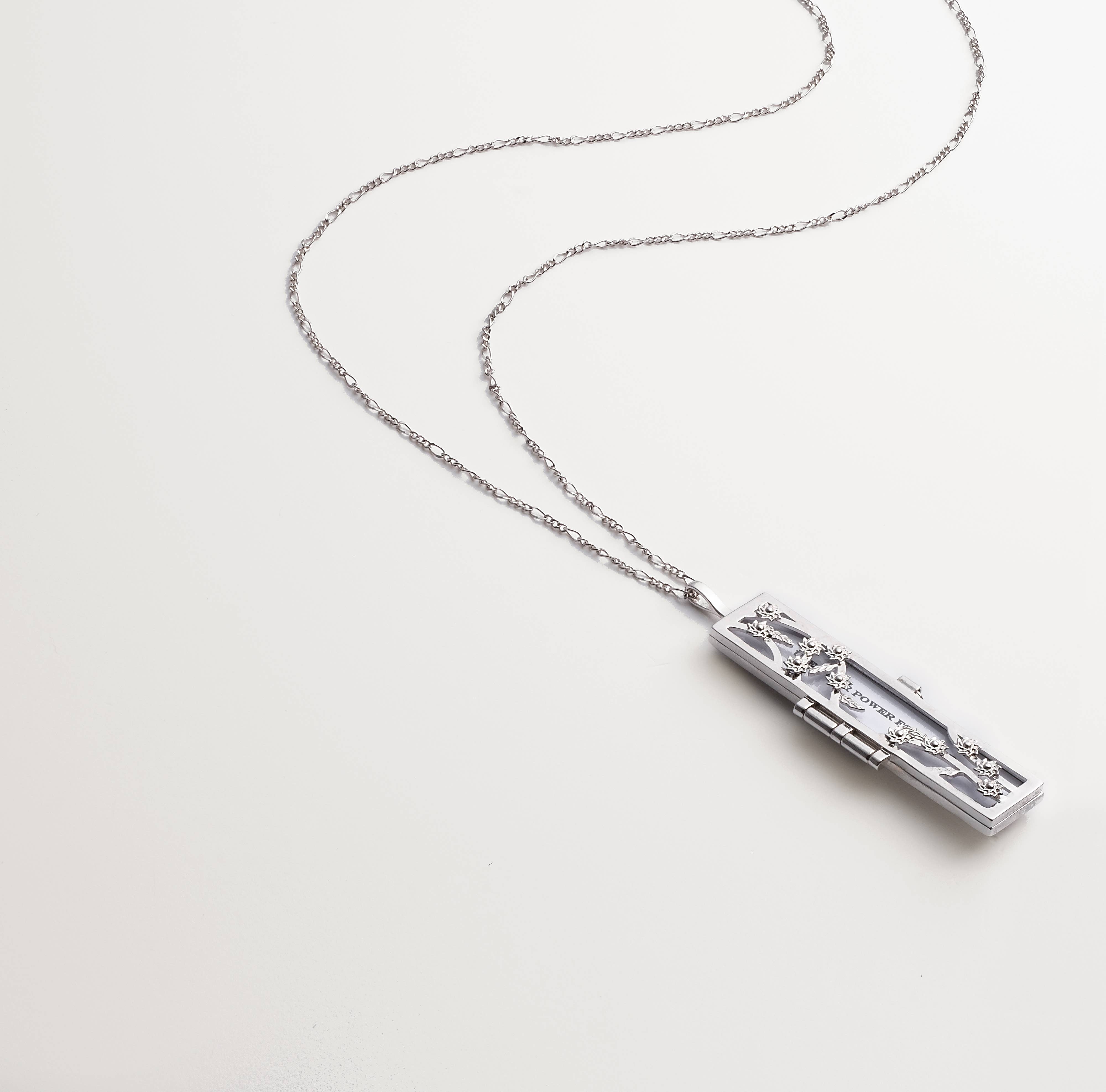 Fortune & Frame - Wholesale Locket Necklace - Flowered Vines Fortune Locket - Silver2