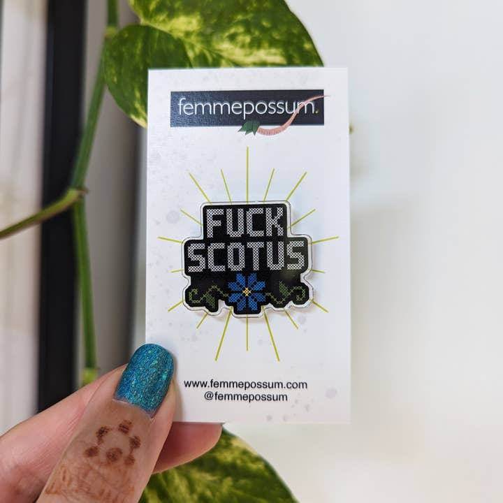 femmepossum - Wholesale Lapel Pin/Button - F Scotus Pin1