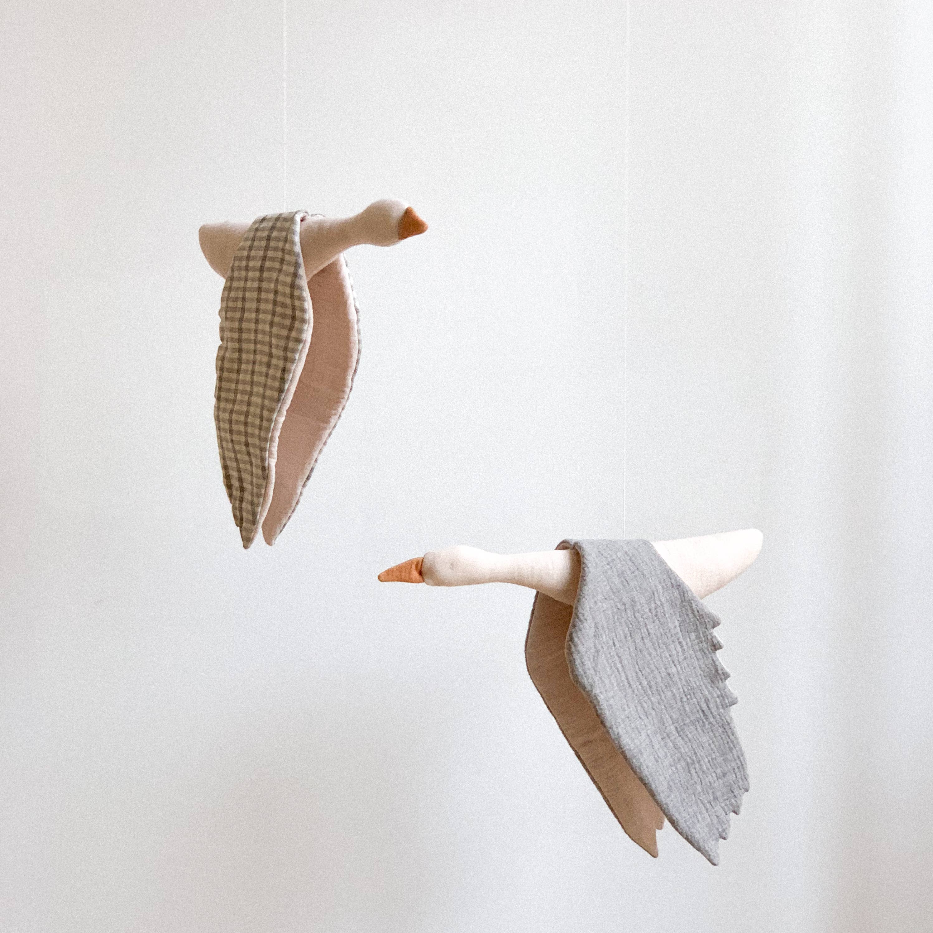 Monocrom - Wholesale Baby Mobile - Checkered Fabric Bird3