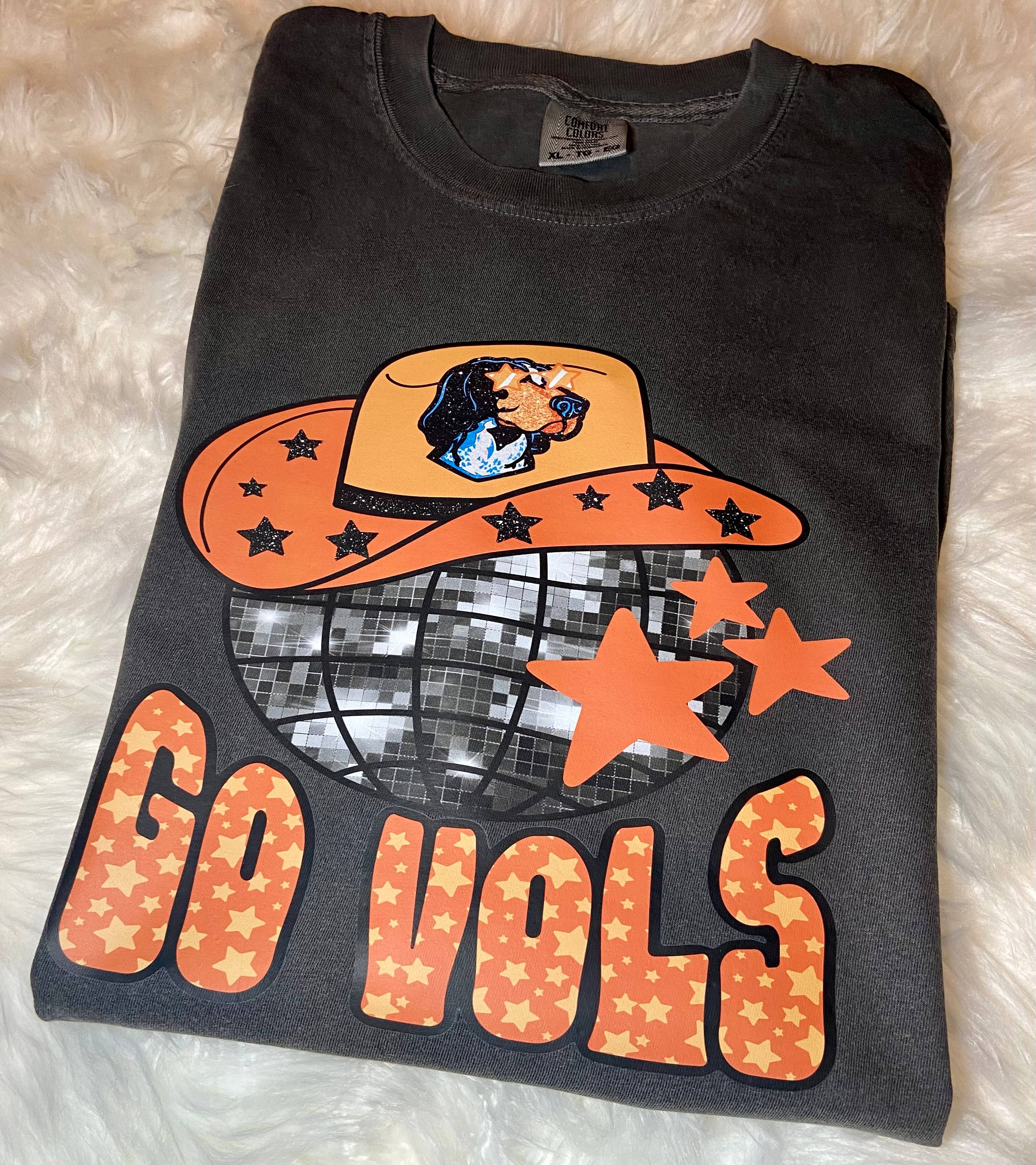 Rebellious Rose LLC - Vendita all'ingrosso Tunica - Donna - T-shirt con grafica Go Vols Disco Tennessee2