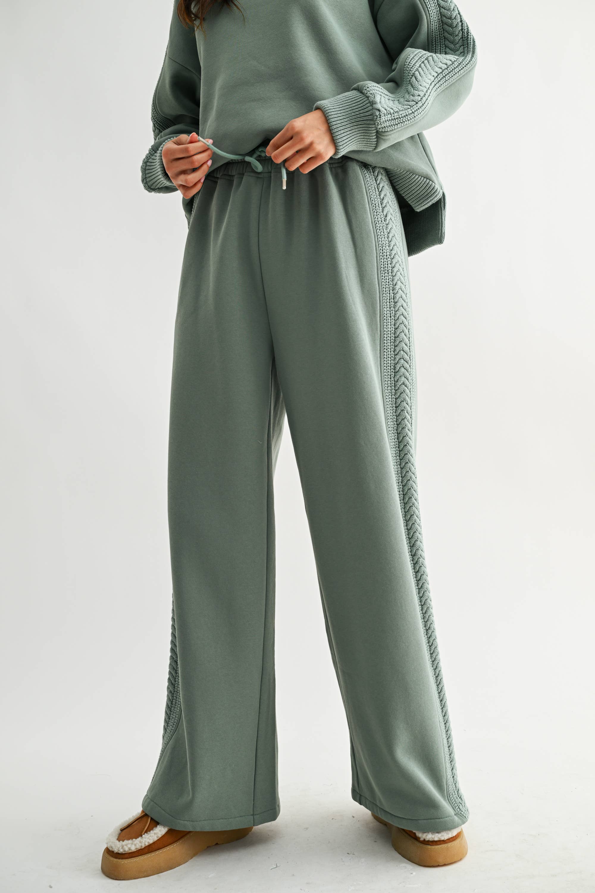 Camellia – wholesale Tops set – Women's – CS10248E CABLE KNIT TRIM OVERSIZED LOUNGE SET33