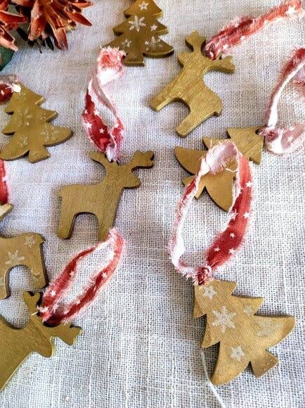 CAPELLINA - Wholesale Ornament Set - TREE DECORATIONS0