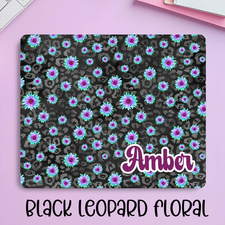 Tapis de souris floral léopard noir – Accessoire de bureau élégant et audacieux pour le travail et le jeu pour la vente par Creekside Design Company