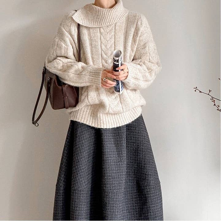 Thick Cable Knit High Neck Sweater for wholesale by Ekartini