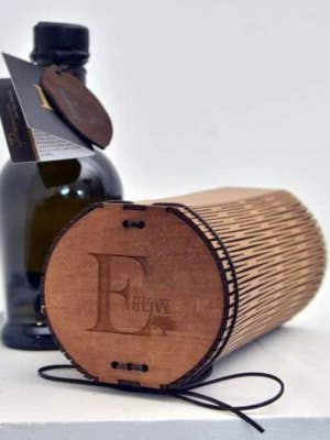 Bouteille en verre incurvée Fiorentina pour la vente par Elegant Olives