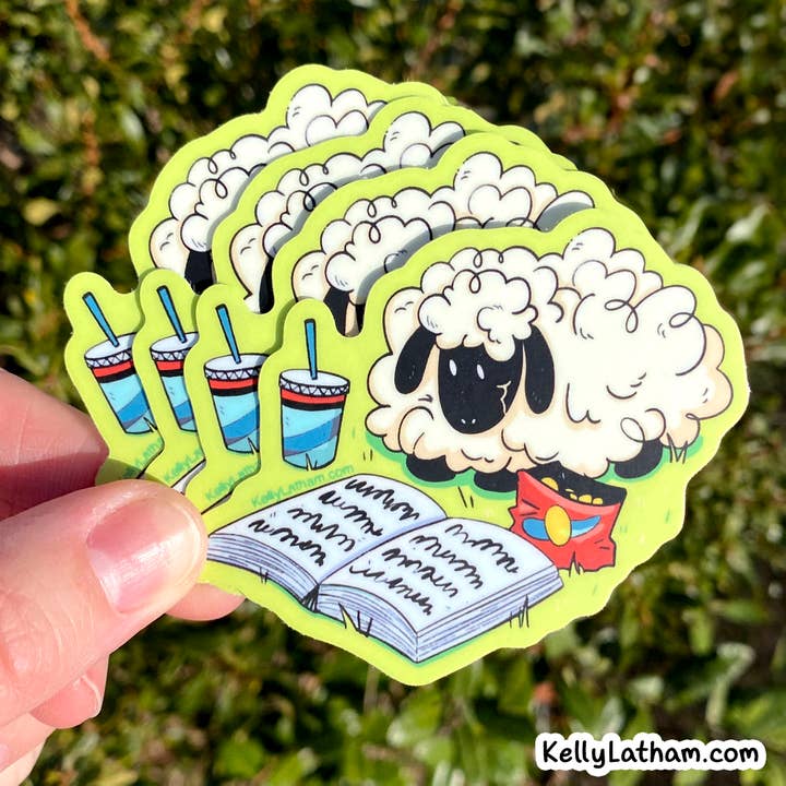 Kelly Latham Art - Vente Autocollant - Autocollant Mouton Lisant un Livre – Librairies Boutiques de Cadeaux3