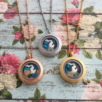My Captured Journey - Wholesale Locket Necklace - 5 Great Lakes Michigan Beach Necklace, Locket necklace1