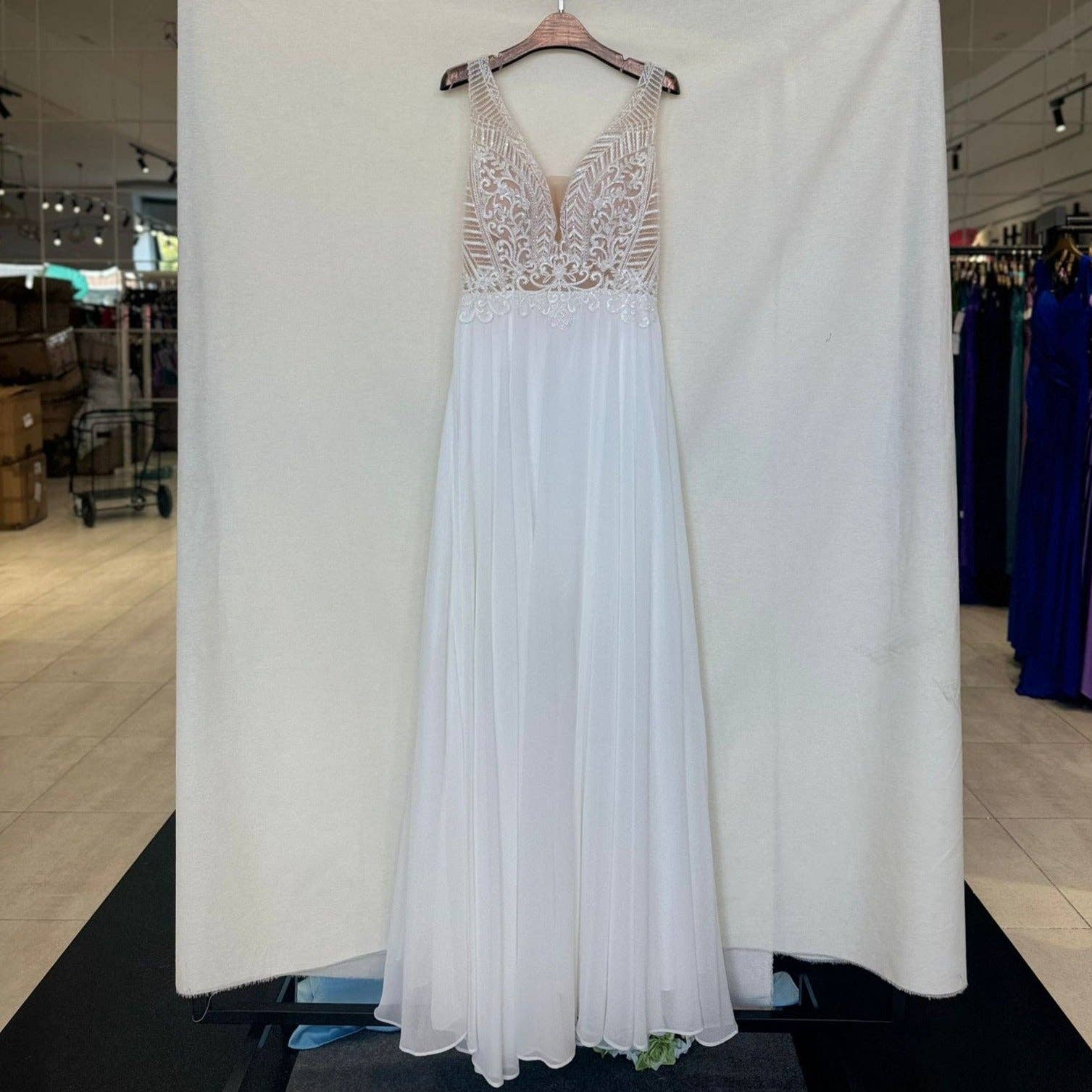 Invitadissimas – wholesale Gown – Women's – Wedding dress TL-965