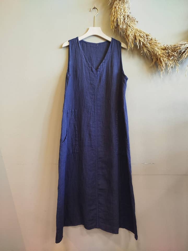 REF-17726 100% linen dress for wholesale by Linos y Textiles