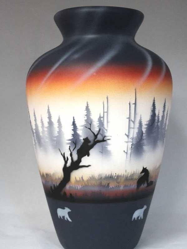 BVC4 Bear Valley Vase 8 x 12 1/2 pour la vente par Cedar Mesa Pottery