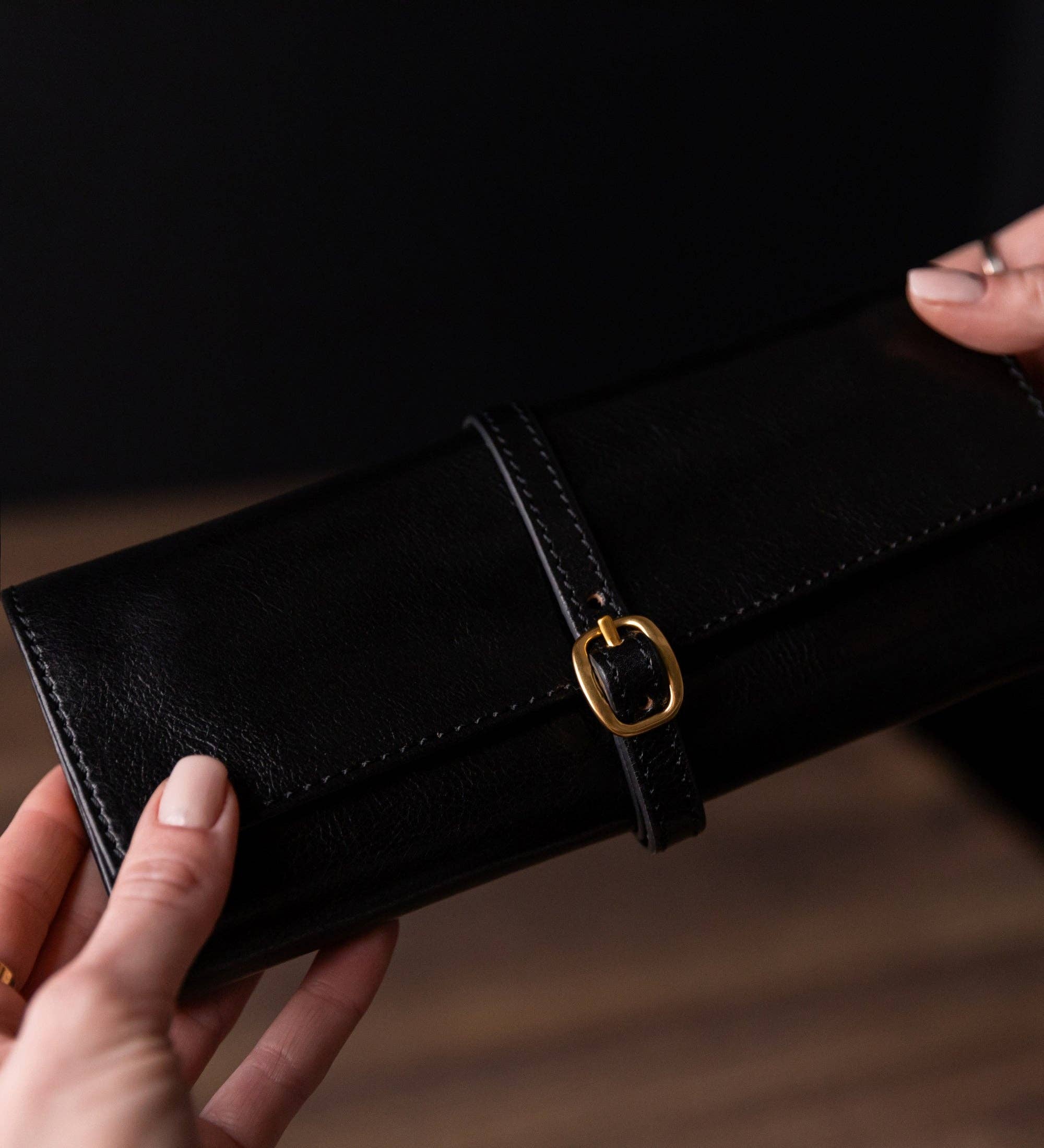 Time Resistance - Venta al por mayor Joyero/organizador de joyas - Estuche de Viaje para Joyas de Cuero para Mujer - Madame Bovary2