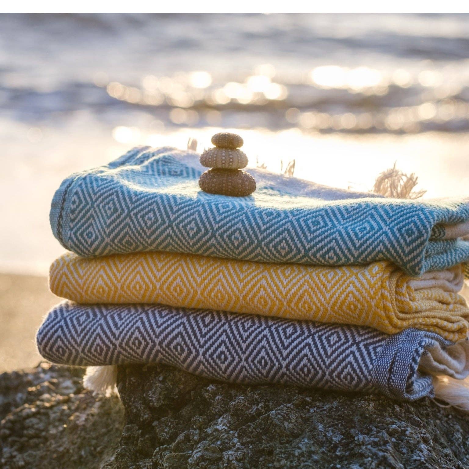 Minnie and Moon - Wholesale Beach Towel - Diamond Turkish Bath & Beach Towel4