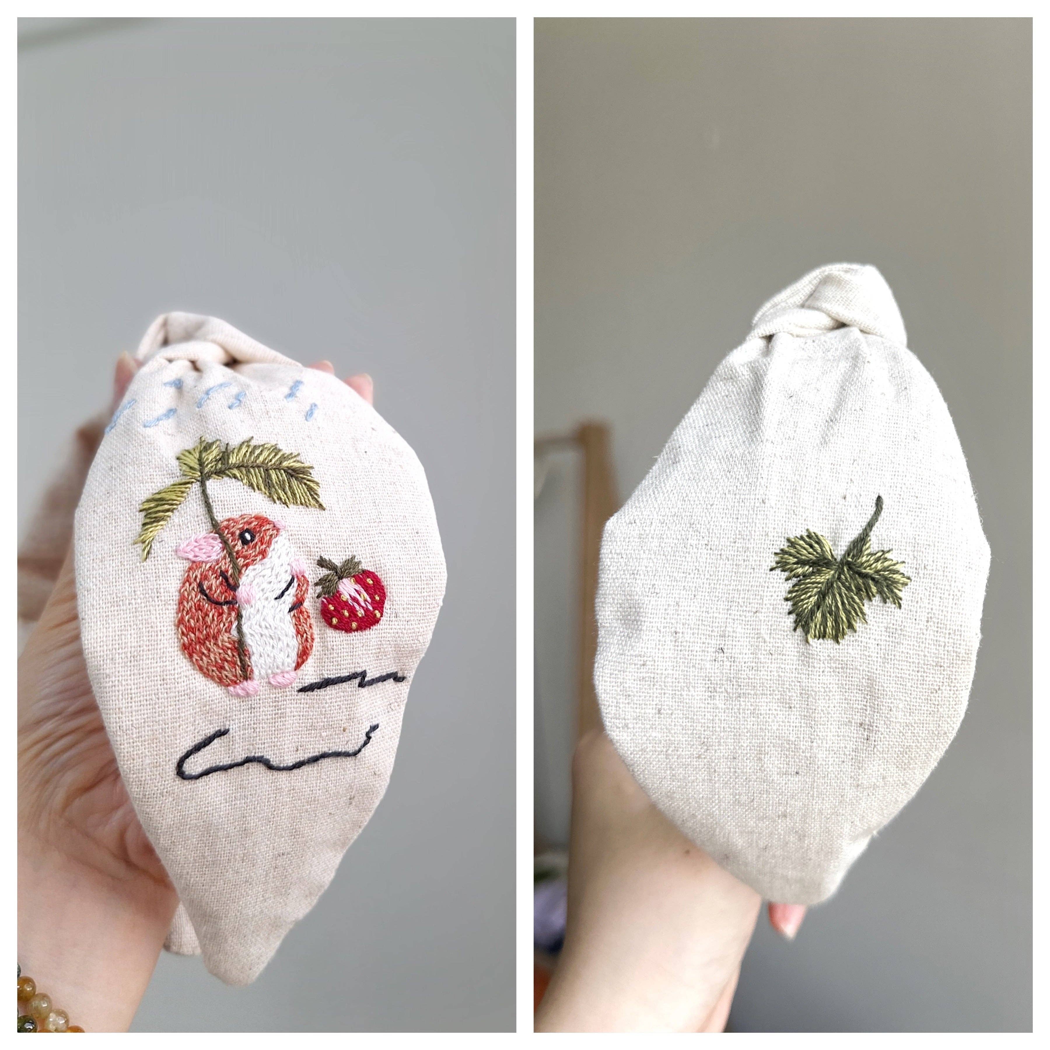 Quince Fables - Vendita all'ingrosso Fascia per capelli - Donna - Turbante annodato in lino ricamato floreale, Collezione Harper 🪡6