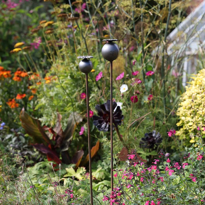 Poppyhead Steel garden Feature, available in 2 sizes. for wholesale by L V Bespoke