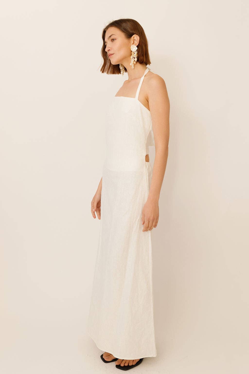 WUESTE - Wholesale Dress - Women's - Isabelle Bandeau Linen Maxi Dress2