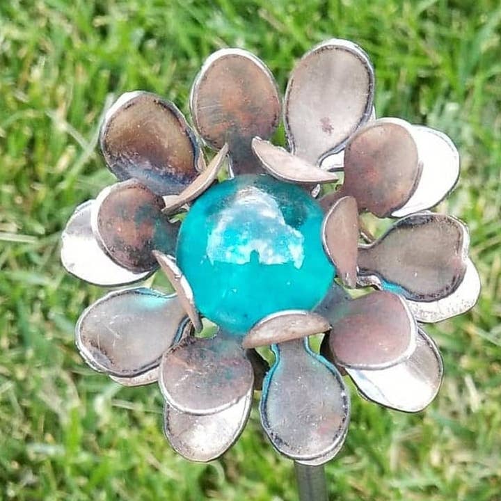 Metal Mum Flower Garden Stake for wholesale by Designs by Dieter, LLC