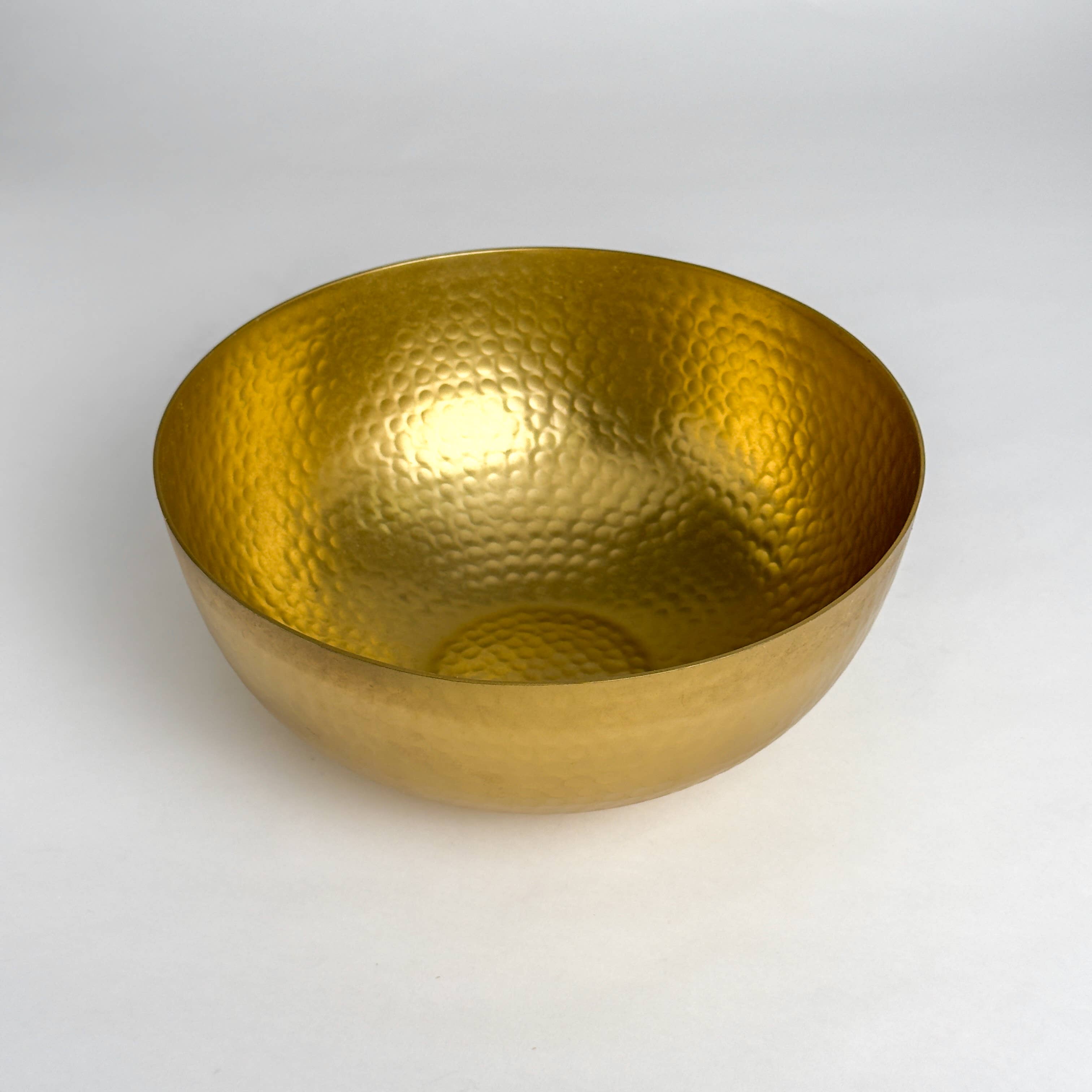 India Handicrafts Inc - Venta al por mayor Bandejas/platos/boles decorativos - CUENCO DORADO MARTILLADO5