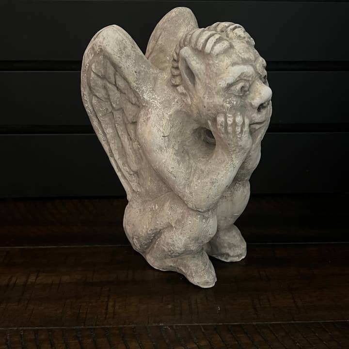 Masterpiece Studio - Wholesale Decorative Figurine - Sitting Gargoyle Statue (GA6)1