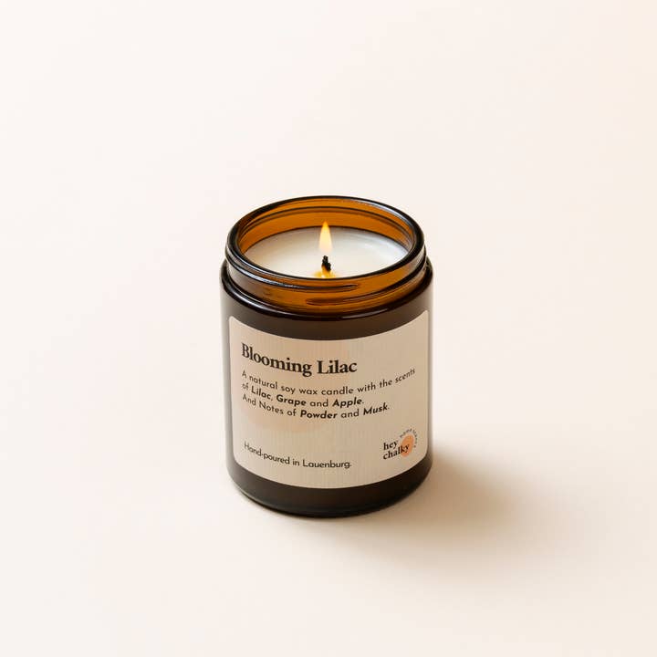 Blooming Lilac 155g. Soy Candle | Made in Germany | Handmade for wholesale by Hey Chalky GmbH