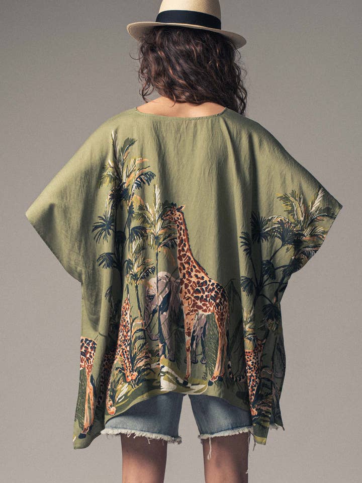 Urban Daizy - Wholesale Poncho - Women's - Safari Print V-Neck Poncho