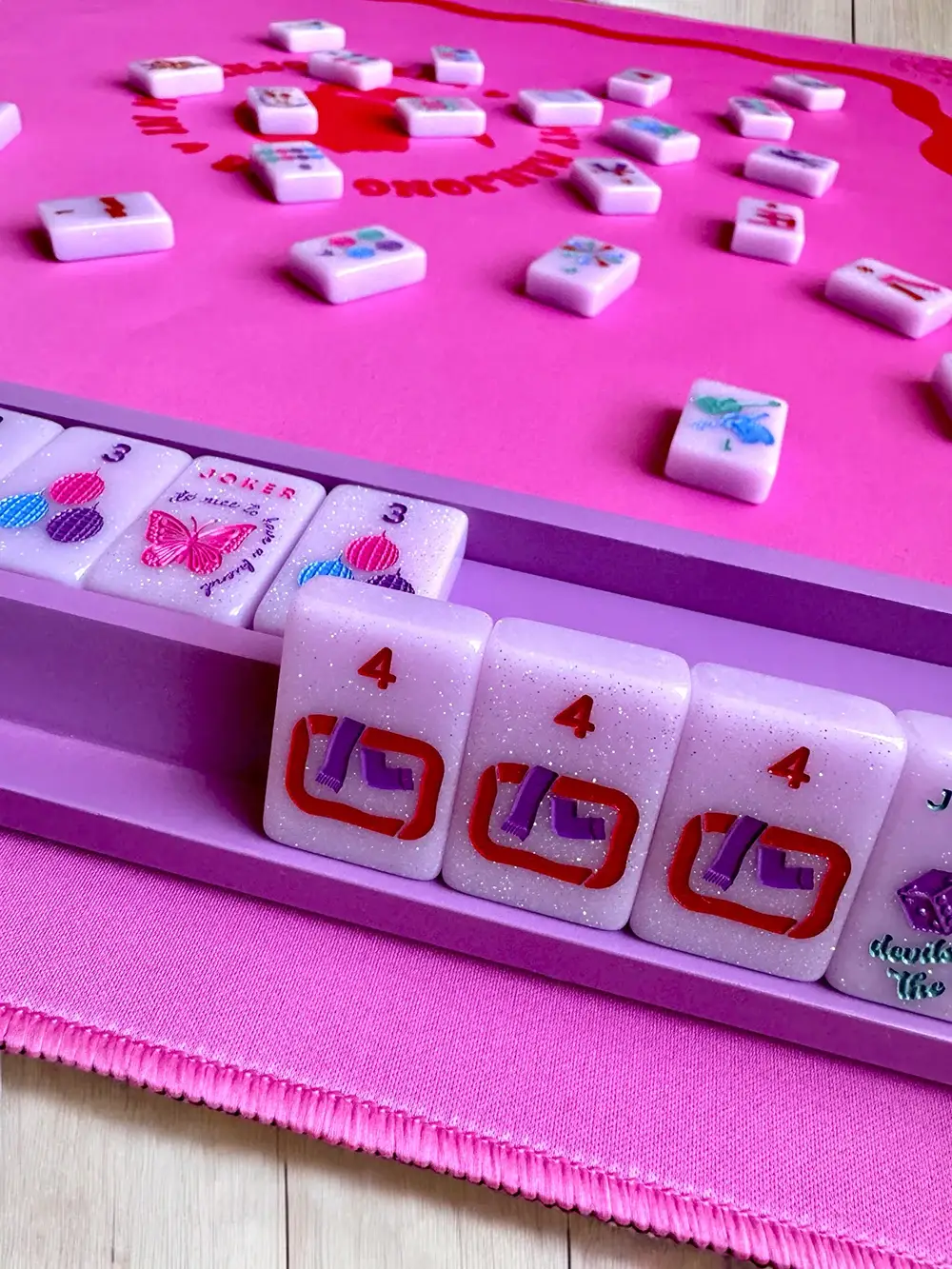 Peace Love Mahjong - Wholesale Board Game - Mahjong Racks & Pushers (Set of 4)8