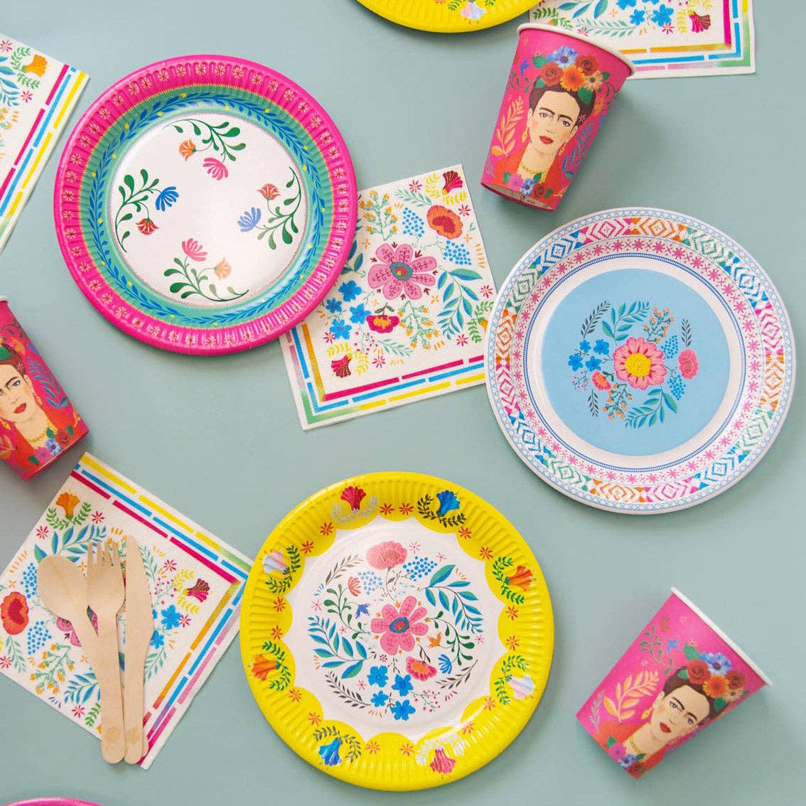 Talking Tables USA - Wholesale Disposable Plate - Floral Paper Plates - 12 Pack | Fiesta Party |2