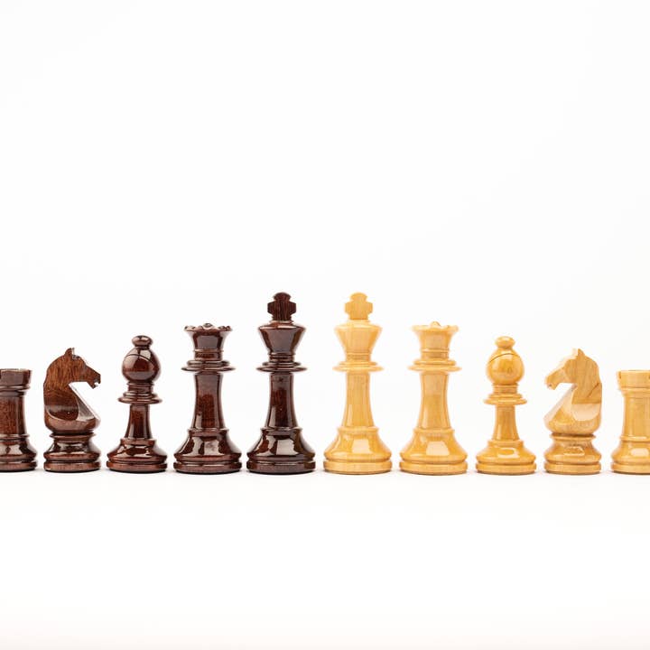 MORA CHESS – Großhandel Brettspiele – Staunton Europa Nr. 5 Schachfiguren – Mahagoni9