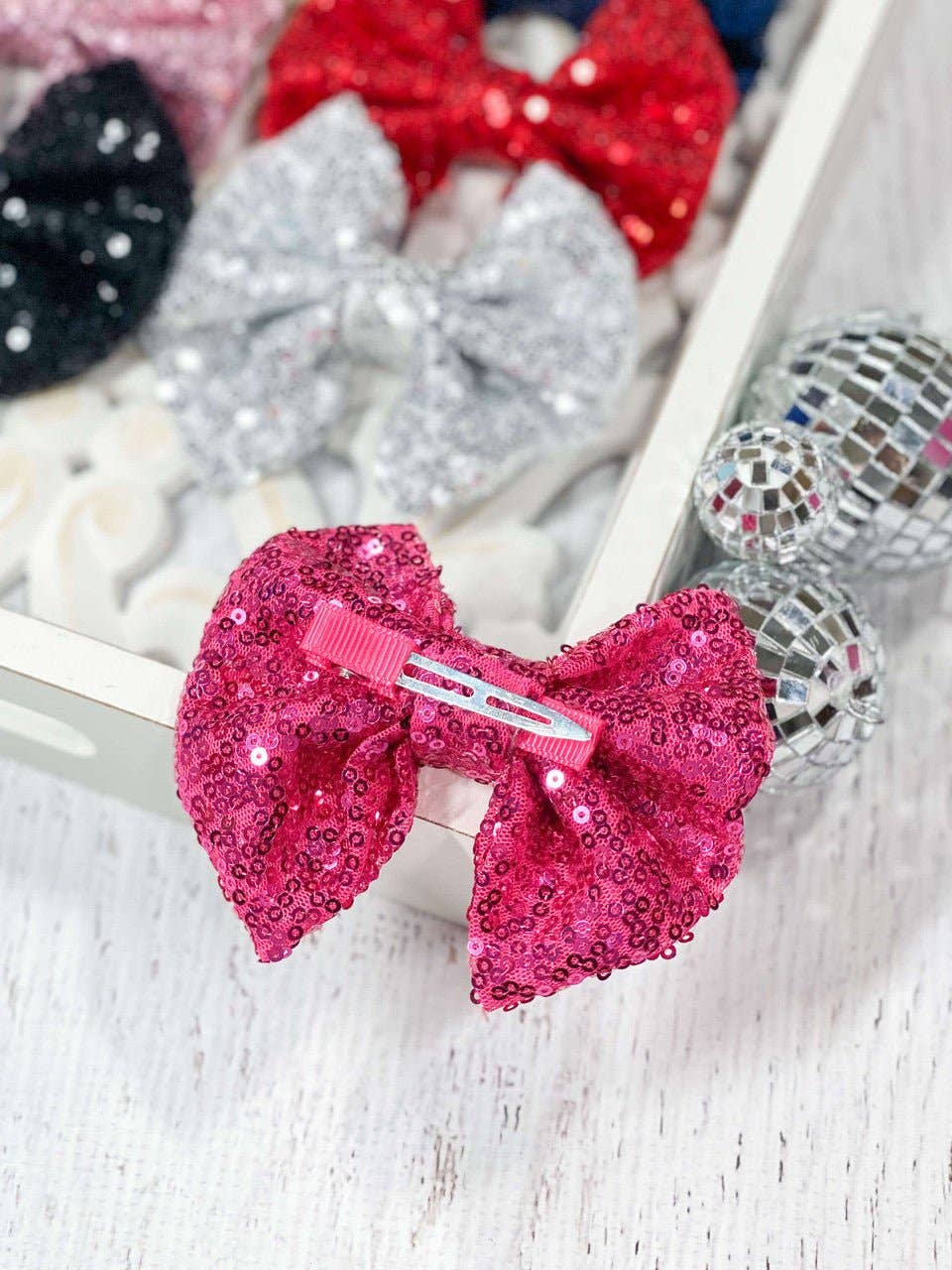 The Hair Bow Company - Wholesale Hair Bow - Kids - Sequin Hair Bow - Alligator Clip - 4"5