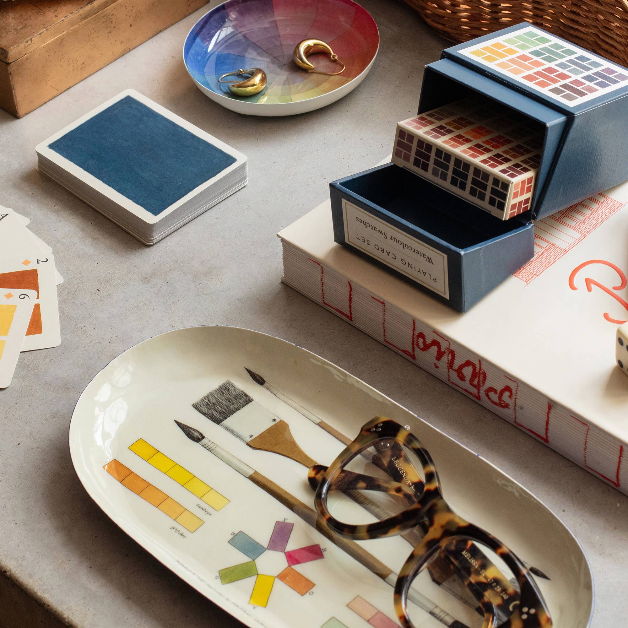 Roomytown - Venta al por mayor Bandejas decorativas - Bandeja ovalada esmaltada: el arte de colorear4