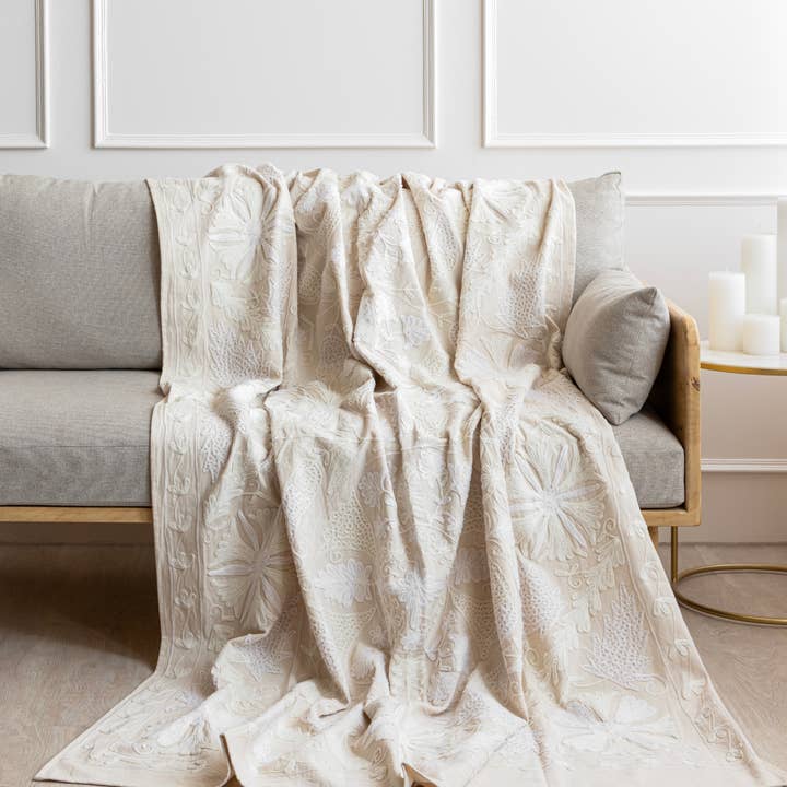 Marble Lotus Original - Wholesale Throw blanket - Ivory Suzani Tapestry Throw 60x90"5