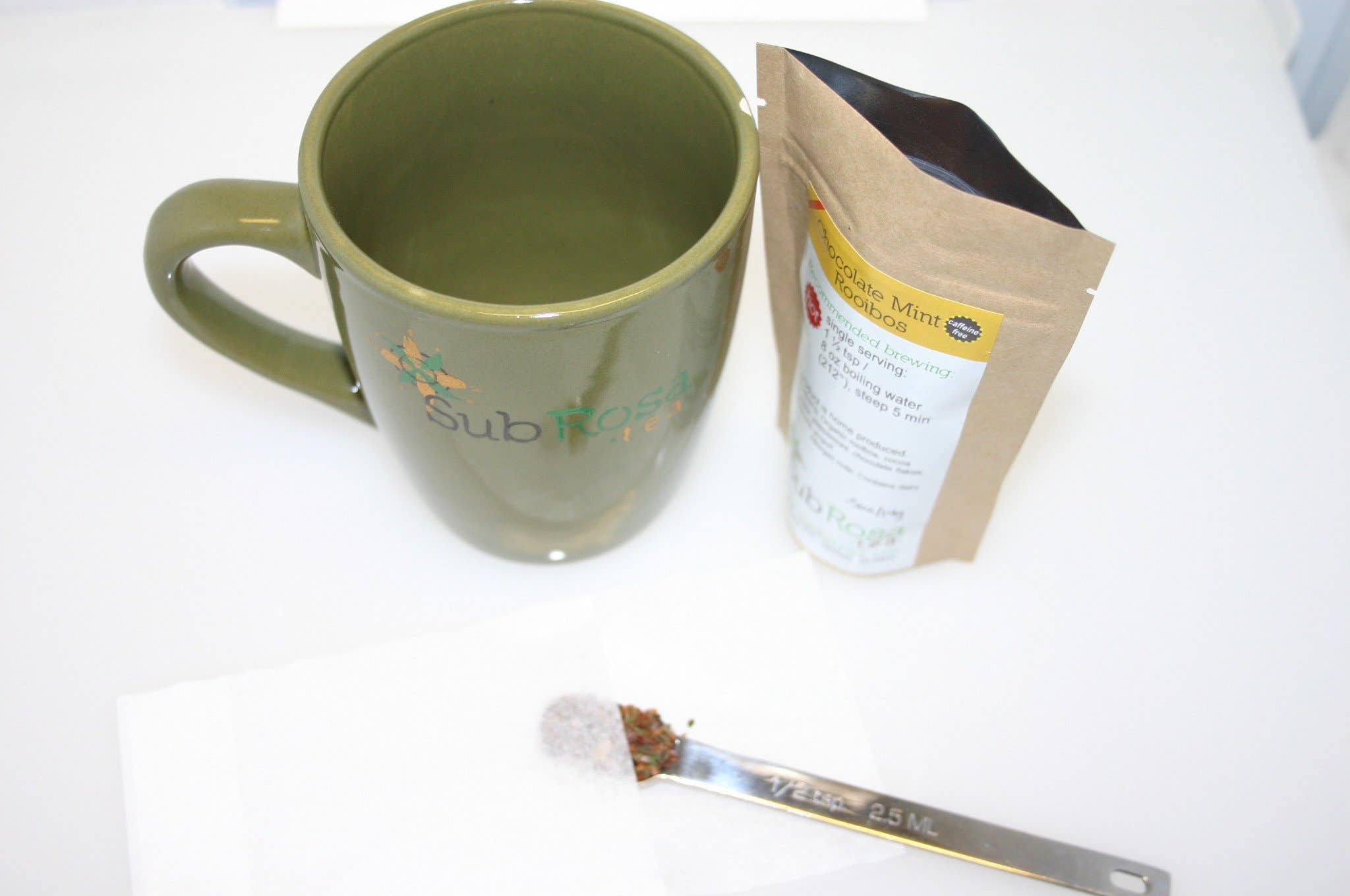 Sub Rosa Tea - Vente Passoires à thé/infuseurs - Filtre à thé, papier filtrant, infuseur, en vrac, feuille de thé1