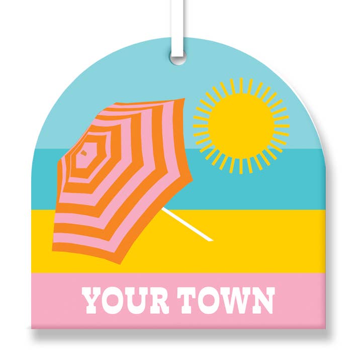 Ornement de ville personnalisé - Vue sur le parasol de plage, nom personnalisé pour la vente par Rock Scissor Paper