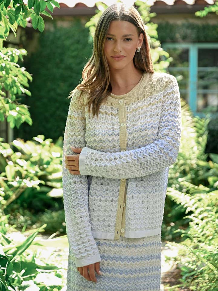 Cardigan Shiloh pour la vente par Joh Apparel