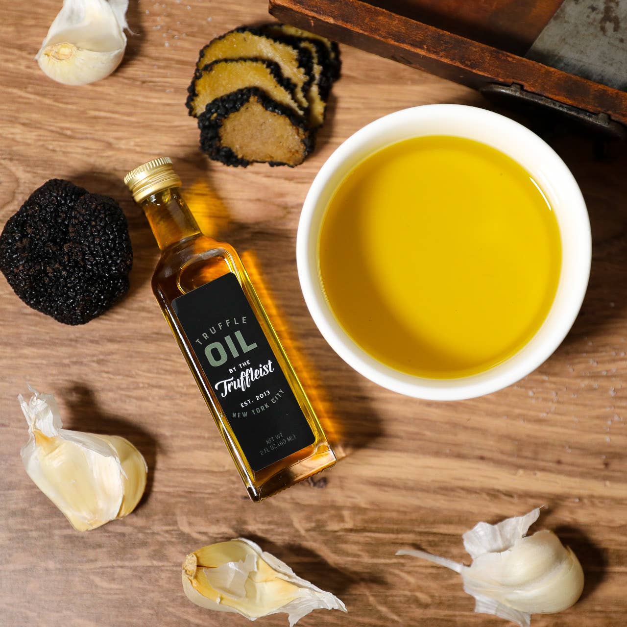 The Truffleist - Vendita all'ingrosso Olio d'oliva - Olio al Tartufo in formato regalo1