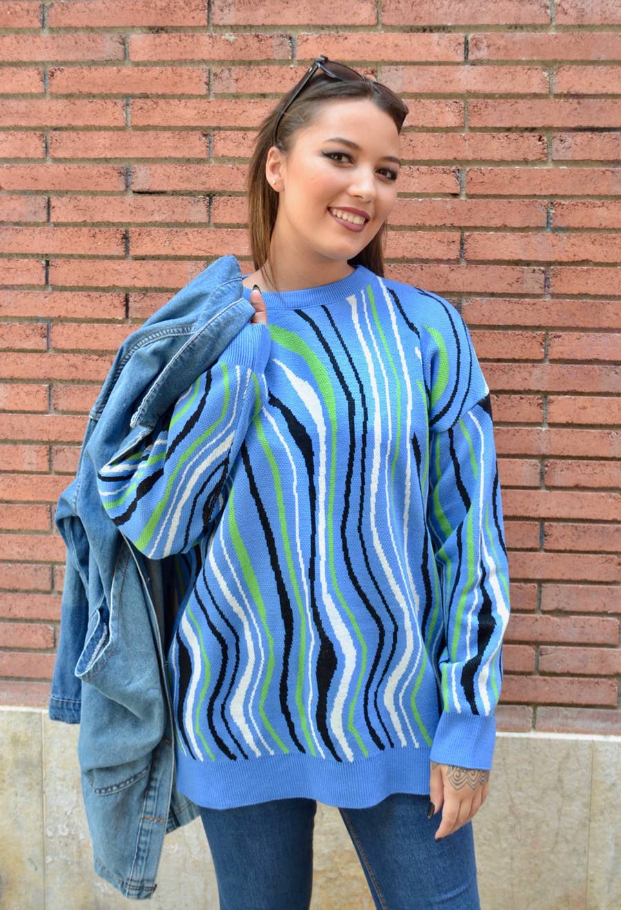 Flipa Barcelona - Vendita all'ingrosso Maglione tricot - Donna - Maglione stampato animale blu con taglio ampio2