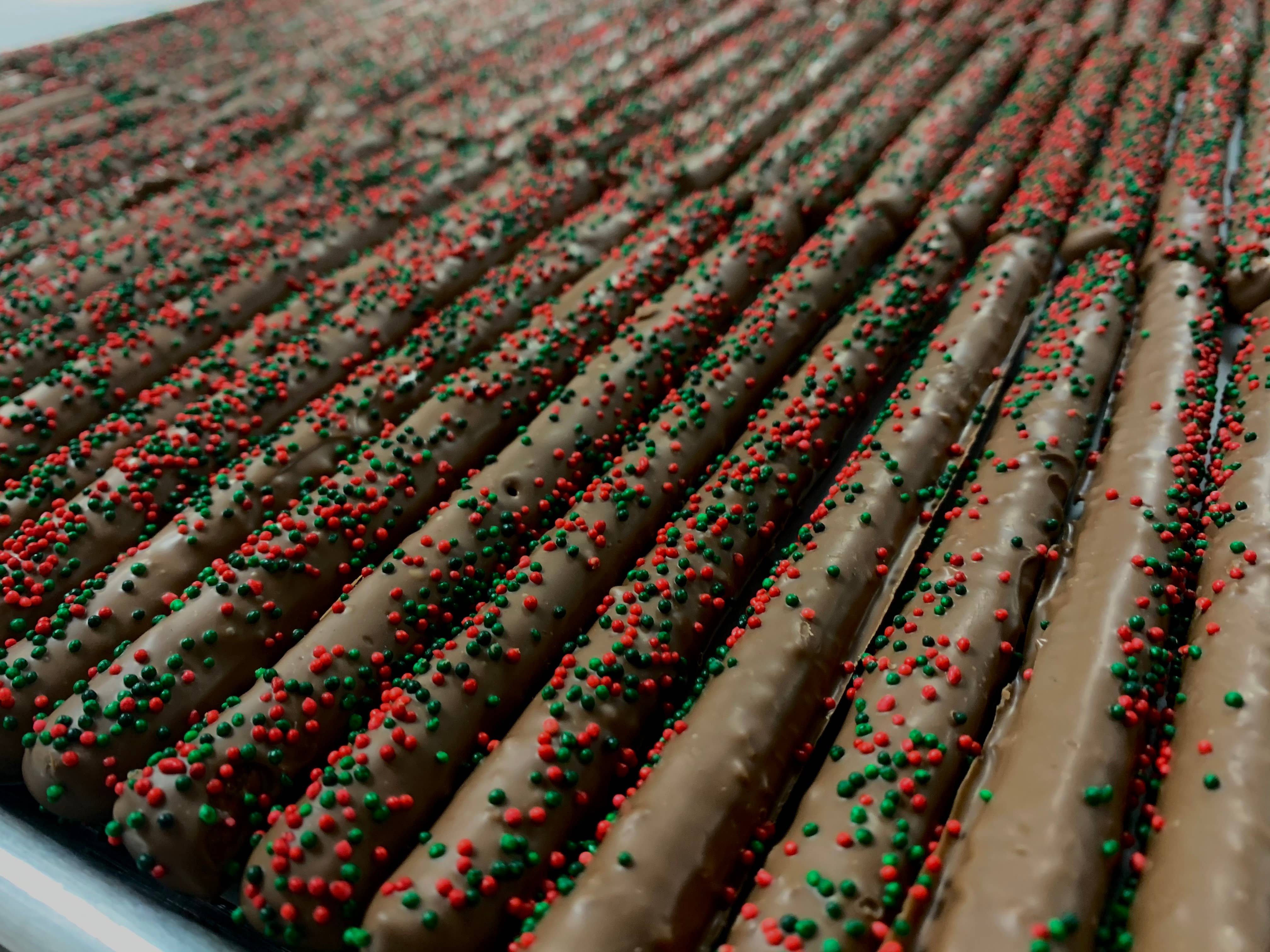 O'Shea's Candies Sweet Shop - Wholesale Chocolate Covered Sweets - Pretzel Rods - 2 PK - Milk Chocolate w/ Customized Color11