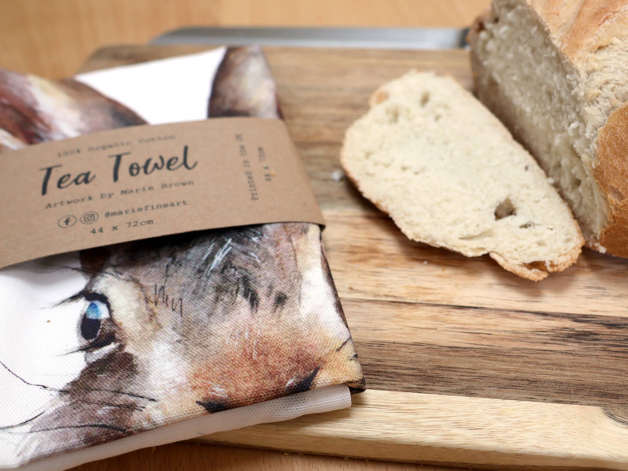 MARIE FINE ART - Wholesale Tea towel - Hare Tea Towel 4