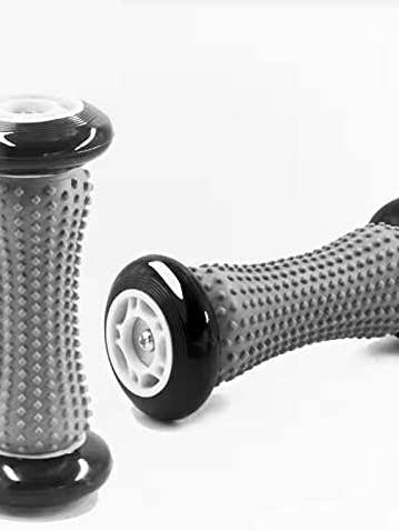 Fußmassageroller mit Spiky bei Plantarfasziitis — Linderung bei Fersensporn und Fußbogenschmerzen, tiefe Triggerpunkttherapie, Muskelerholung, Stressabbau, Akupressur, Reflexzonenmassagewerkzeug für den Großhandel von Savoy Active