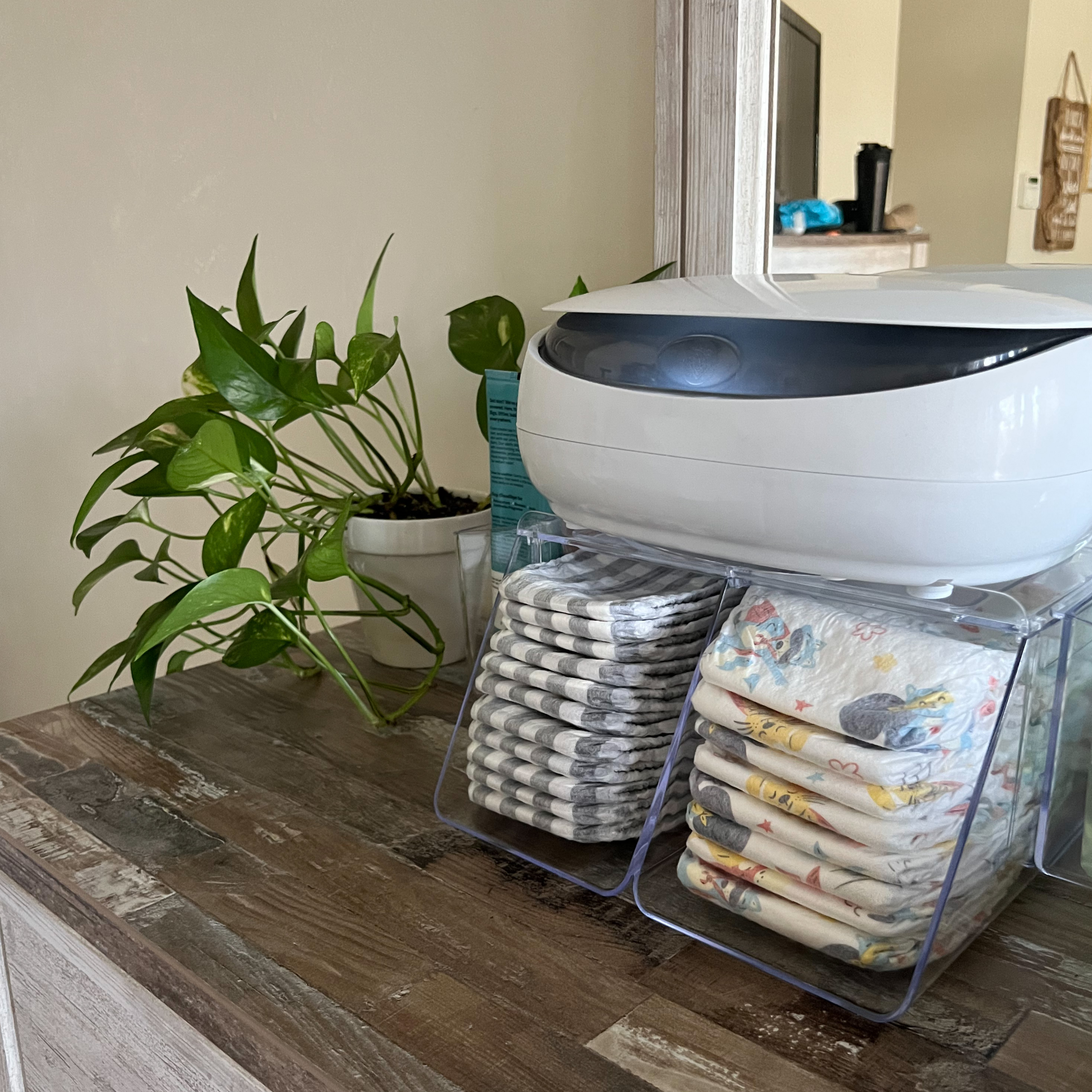 Prince Lionheart - Venta al por mayor Organizador de pañales- Bebés - Dresser Top Diaper Depot™15