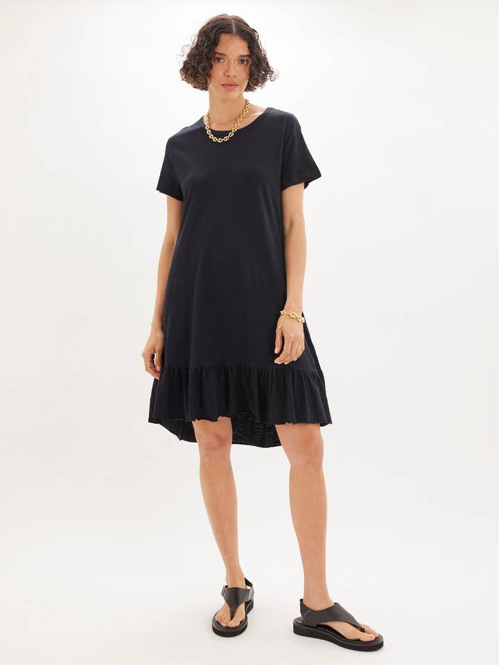 Montana Ruffled Tee Dress - Black for wholesale by Amelius