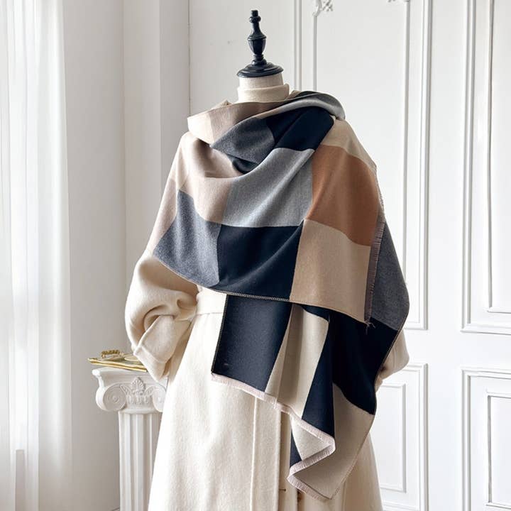 Funkyrel® Atzbranding Limited - Wholesale Scarf – Women's - Scarvii – Classic Plaid Winter Scarf7