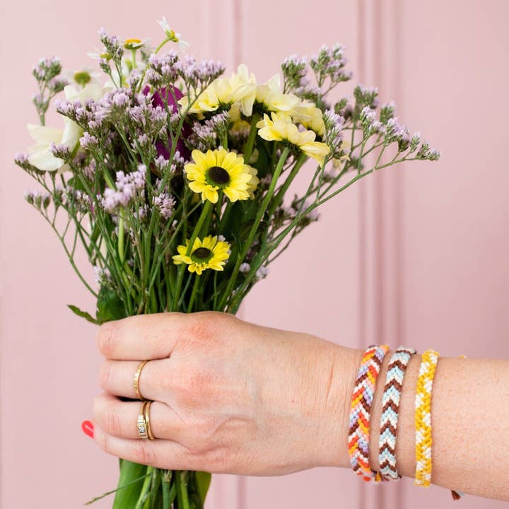 Cotton Clara Craft Kits & Supplies – wholesale DIY Jewellery – Child – Friendship Bracelet Kit8