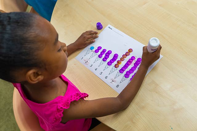 Do A Dot Art - Vente Marqueur – enfant et bébé - Fais de l'art avec des points ! Marqueurs à points arc-en-ciel - Ensemble de 4 - Fabriqué aux États-Unis2